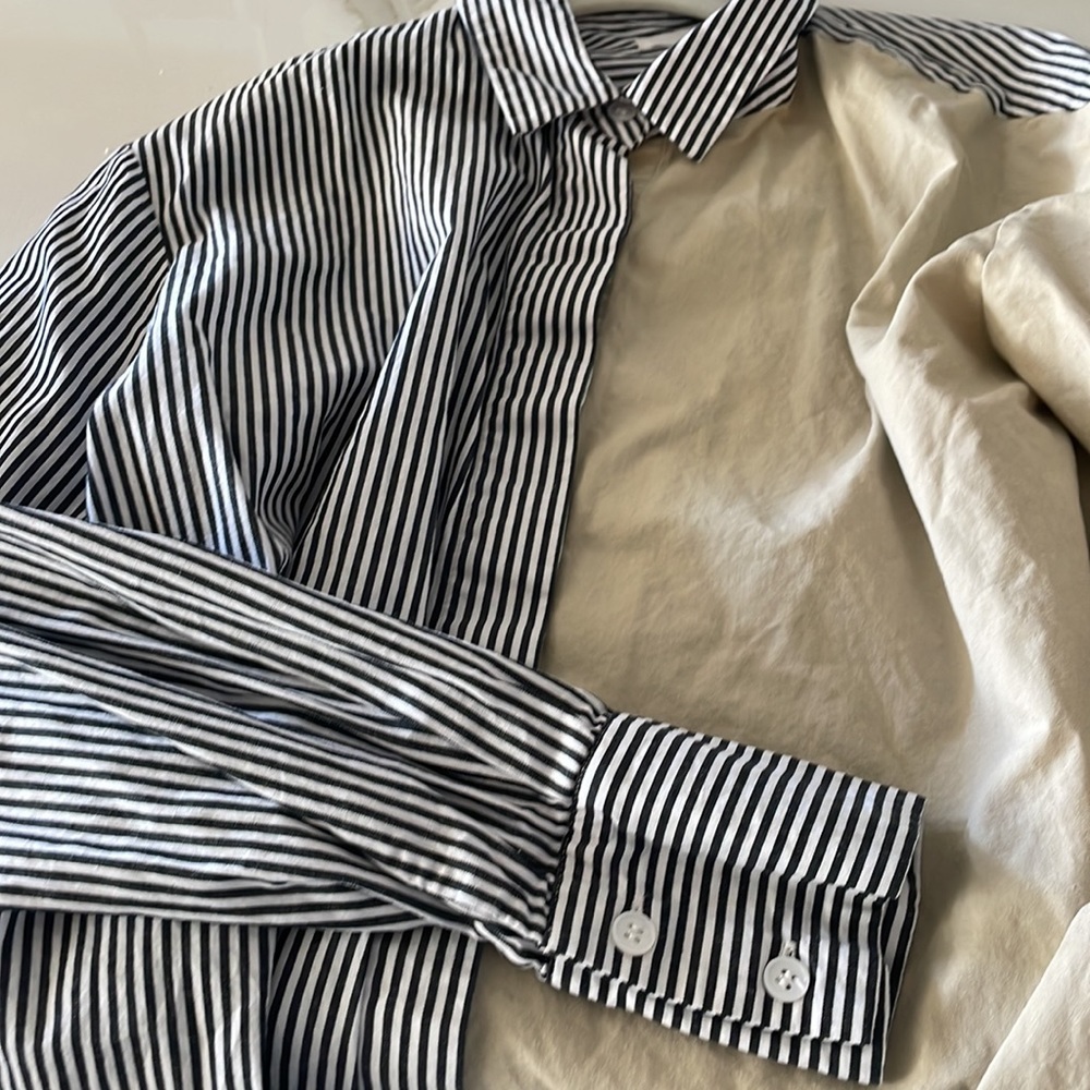 Two Patterned Blouse - image 5